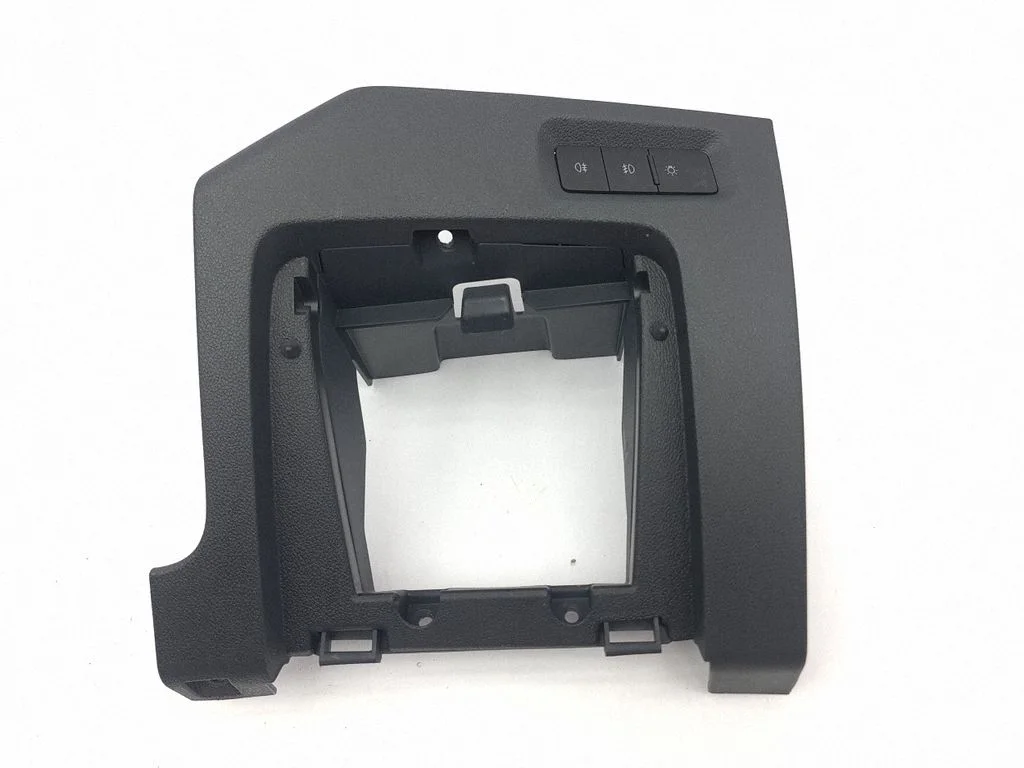 Dashboard lower bottom trim panel 5E8858815