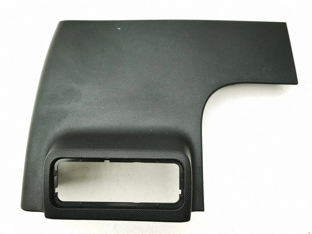 Dashboard lower bottom trim panel LJ8BR044F09