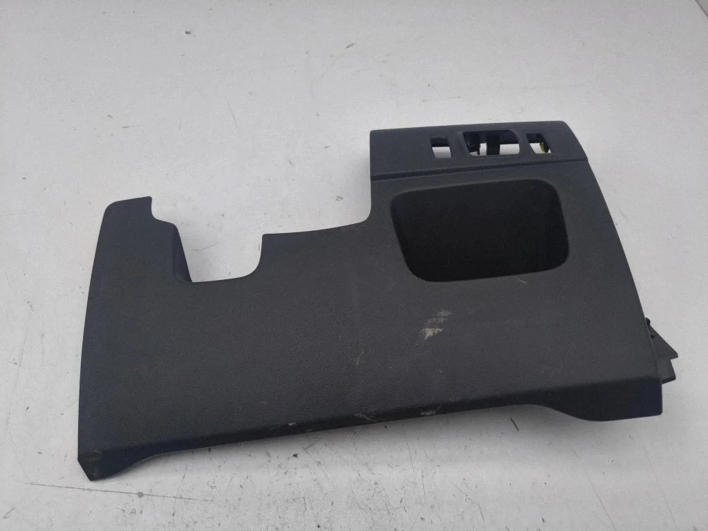 Dashboard lower bottom trim panel – Renault Zoe (2012-)