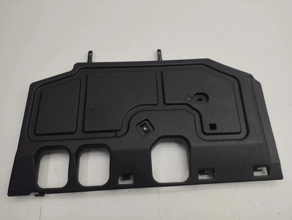 Dashboard lower bottom trim panel 5560742090
