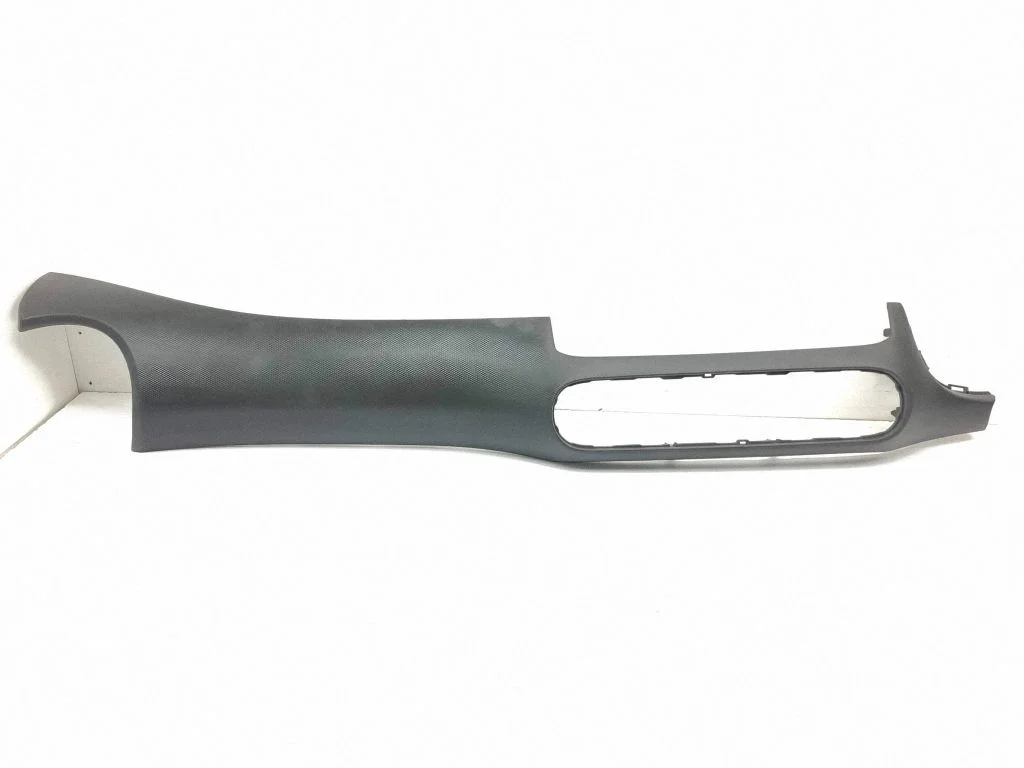 Paneļa apdares panelis (centrālais) 84760J9910