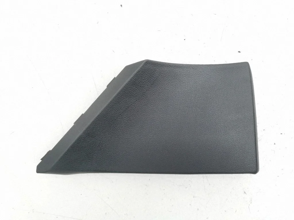 Armatuurlaua keskmine viimistluspaneel 84765J7900WK