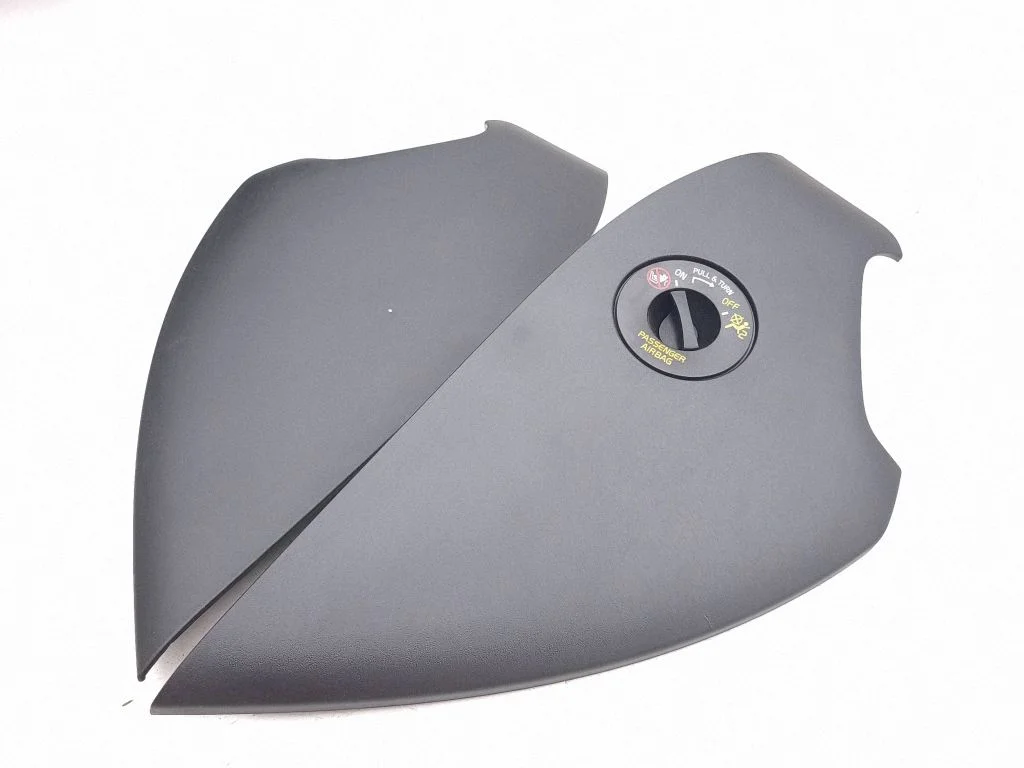 Dashboard side end trim – Volvo S90, V90 (2016-)