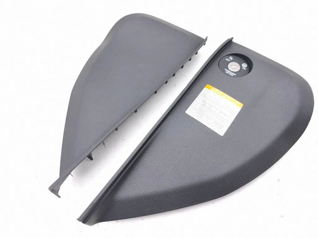 Dashboard side end trim – Hyundai i30 (2017-)