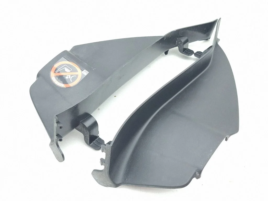 Paneļa apdares panelis (sānu) HK8304480A