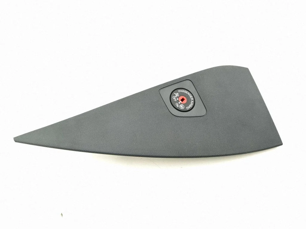 Dashboard side end trim H8BR044C61BB