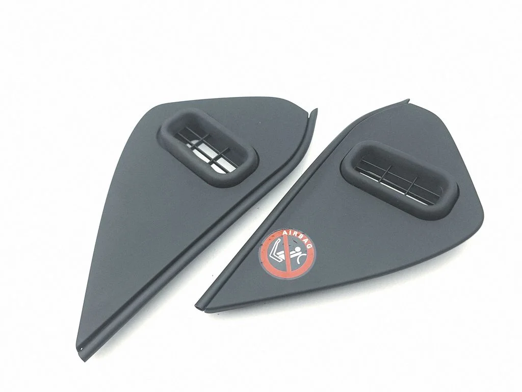 Dashboard side end trim – Maserati Ghibli (2013-)