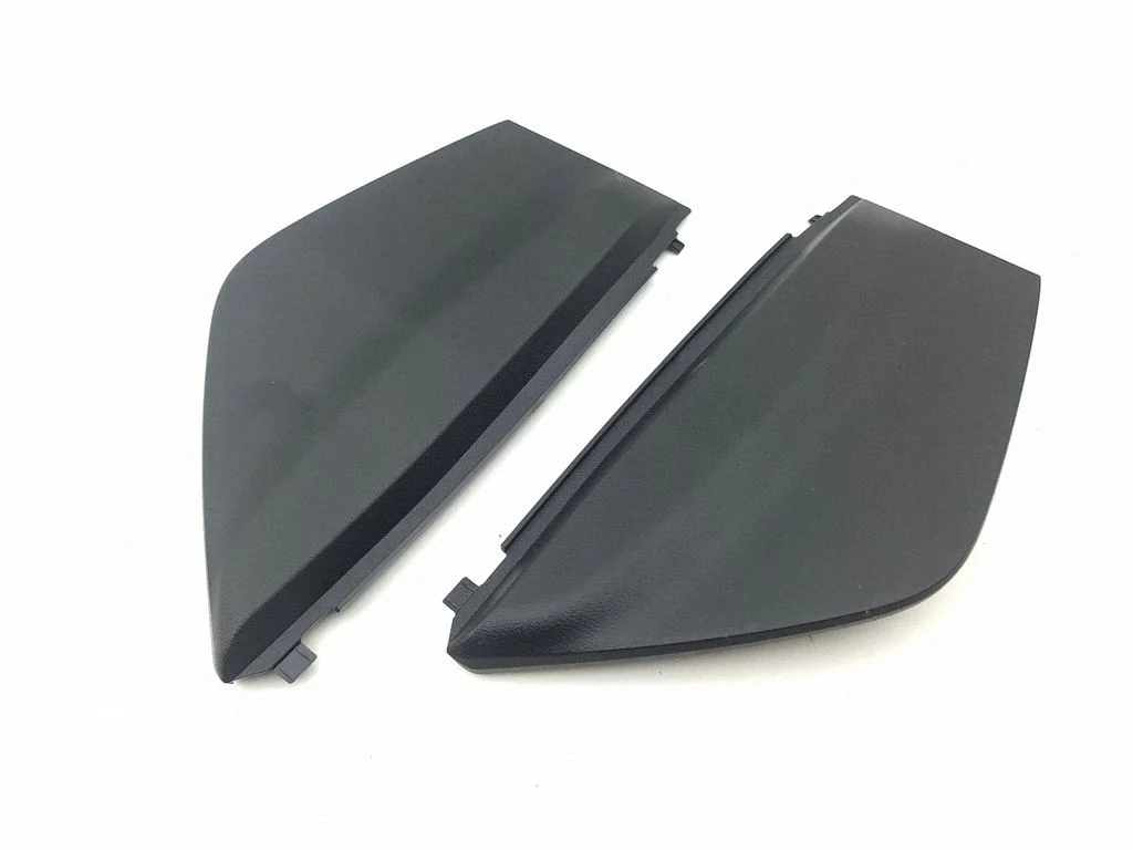 Dashboard side end trim 684996UN0A