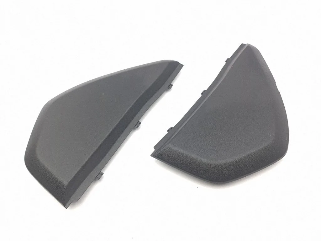 Dashboard side end trim 684984CE0A