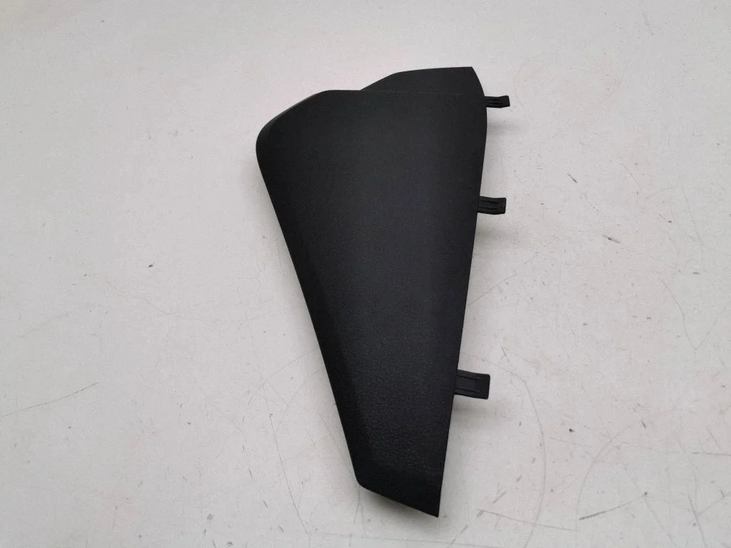 Paneļa apdares panelis (sānu) 83A857086