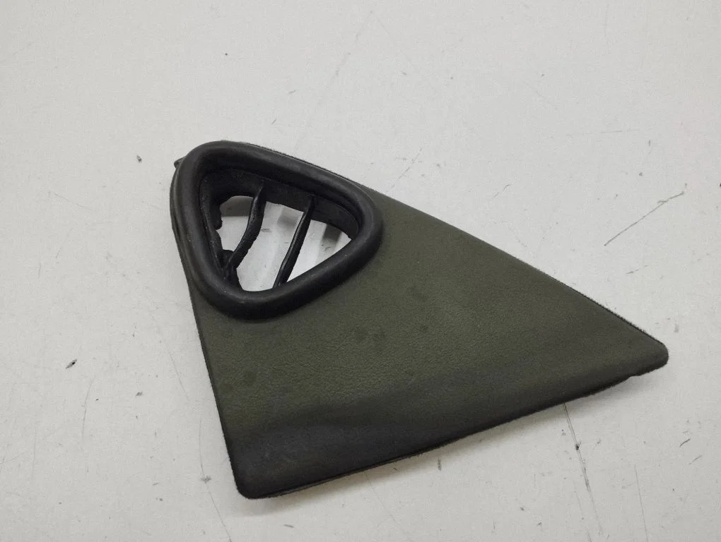 Paneļa apdares panelis (sānu) 3W5858248A