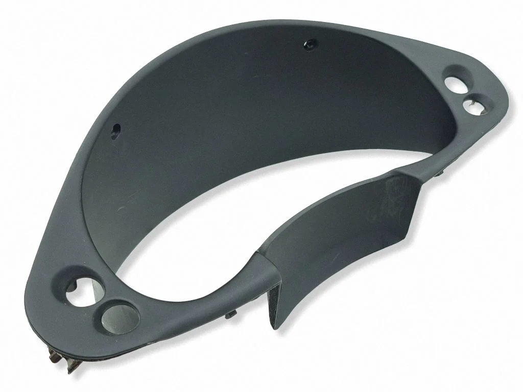 Dashboard trim MB604611