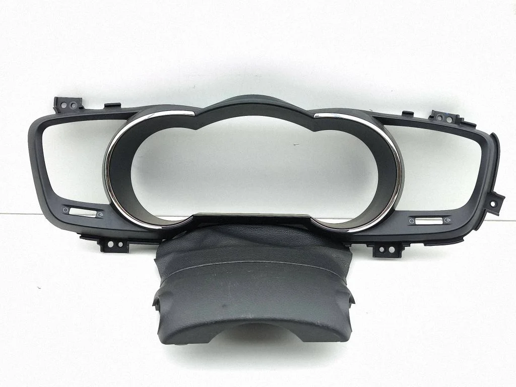 Dashboard trim – KIA Optima (2010-2015)