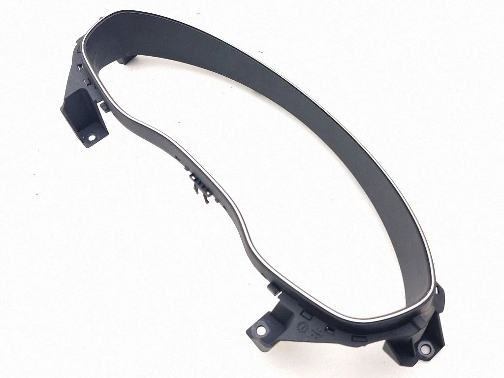 Dashboard trim 9032342