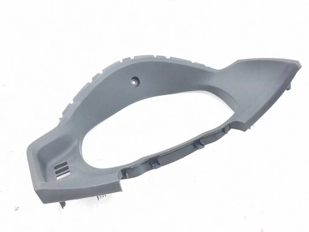 Instrumentu paneļa apdare 66180CA020