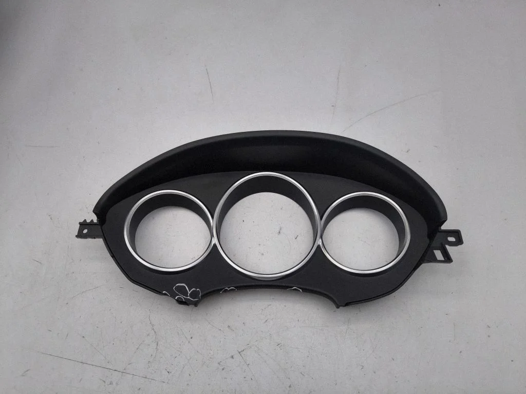 Dashboard trim A2186800717Q03