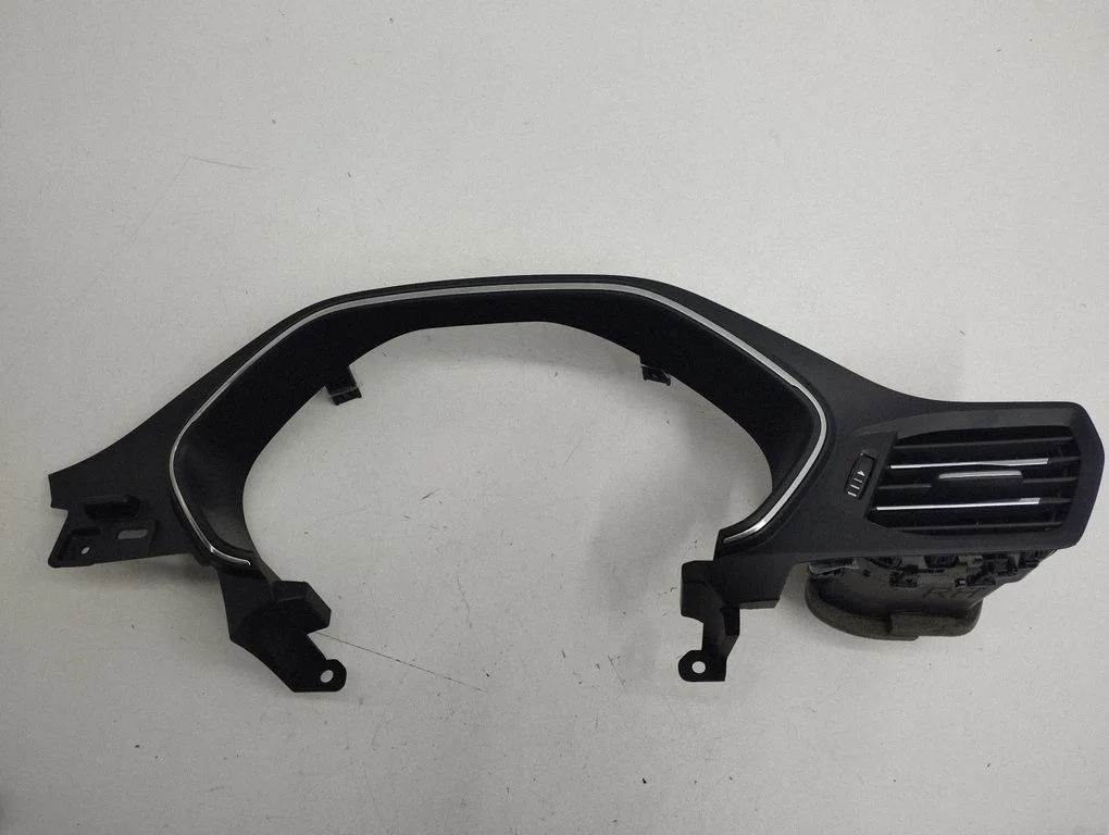 Dashboard trim JX7B19C696