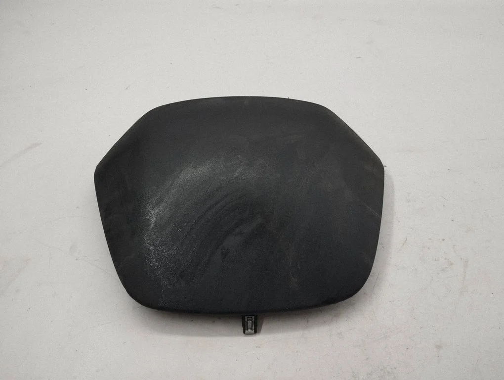 Instrumentu paneļa apdare 9817216577