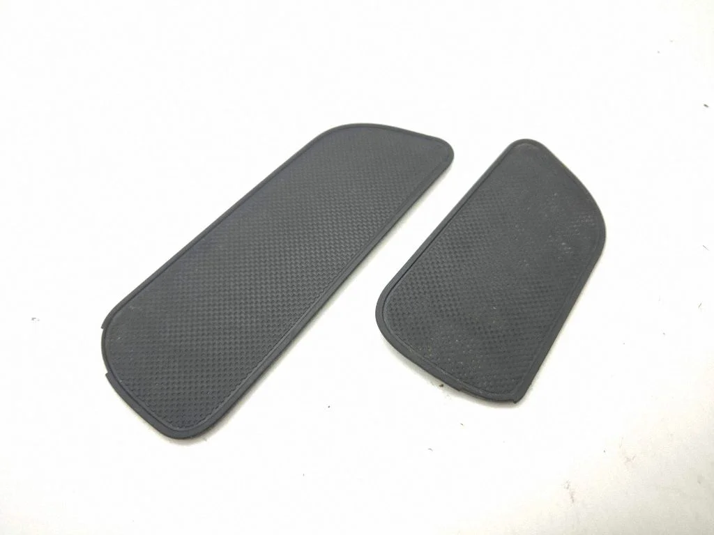 Panel drawer/shelf pad 82714N7520