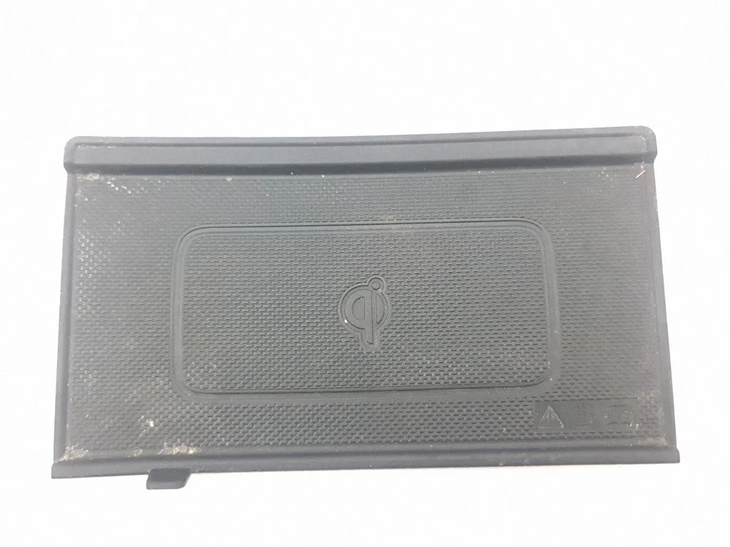 Paneļa nodalījuma/plauktiņa paliktnis 95570J9000