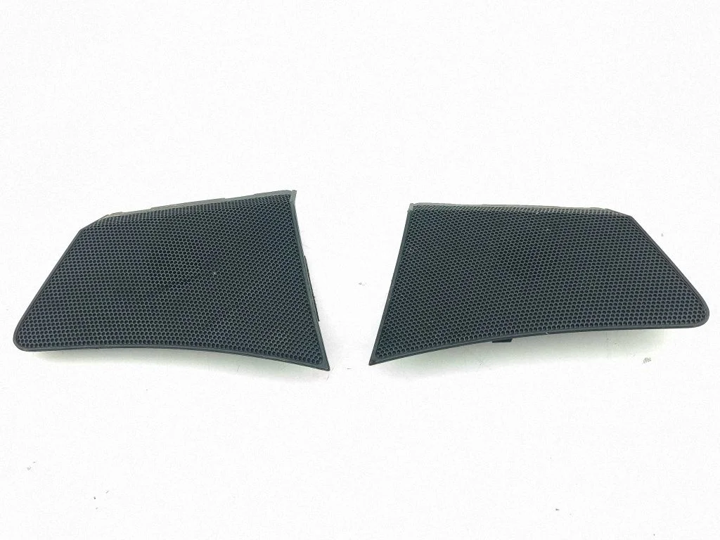 Maskownica głośnika bocznego 84725G5010