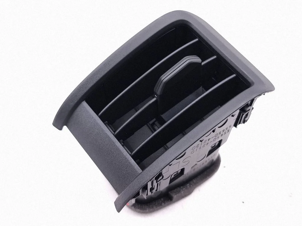 Dashboard side air vent grill/cover trim 5565042120