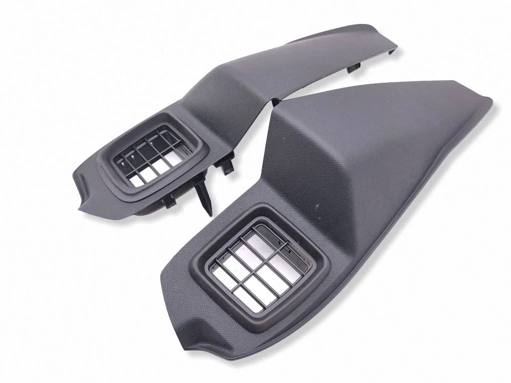 Dashboard side air vent grill/cover trim 9848323080