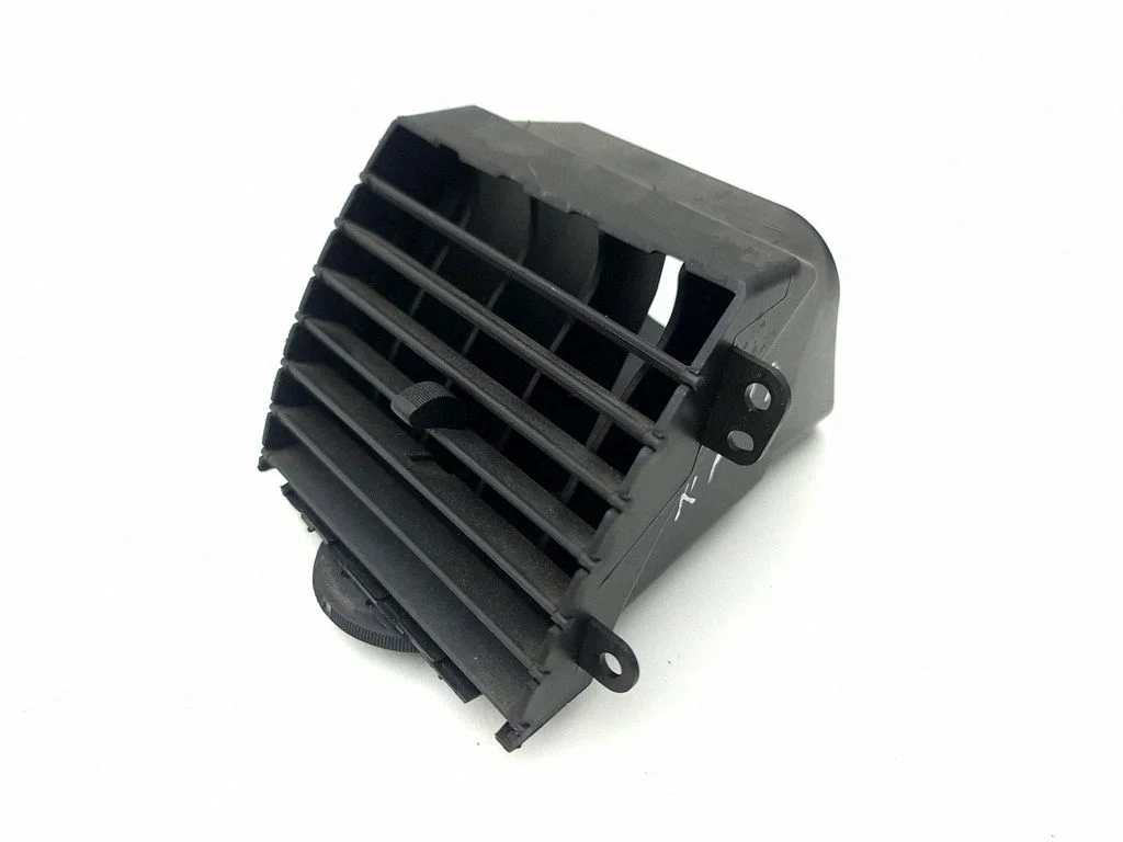 Dashboard side air vent grill/cover trim 70785XDV