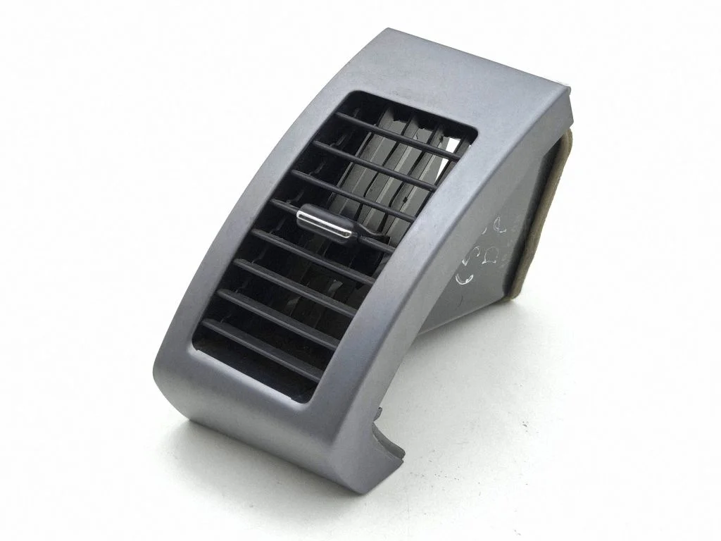 Dashboard side air vent grill/cover trim GN71114010