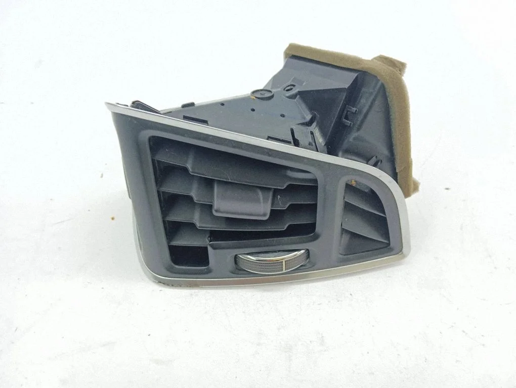 Dashboard side air vent grill/cover trim 1755924