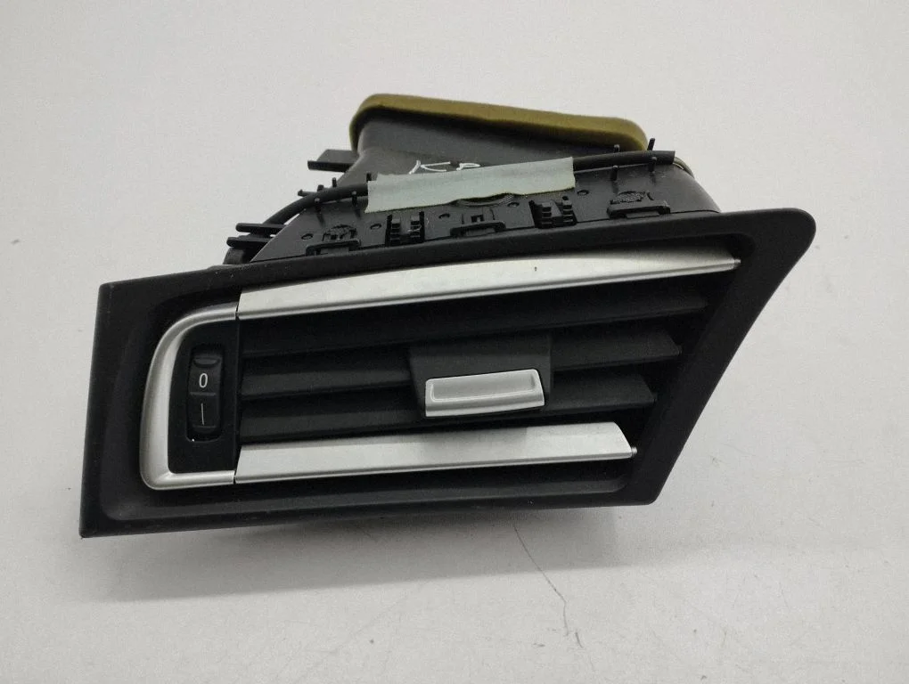Dashboard side air vent grill/cover trim 9112149