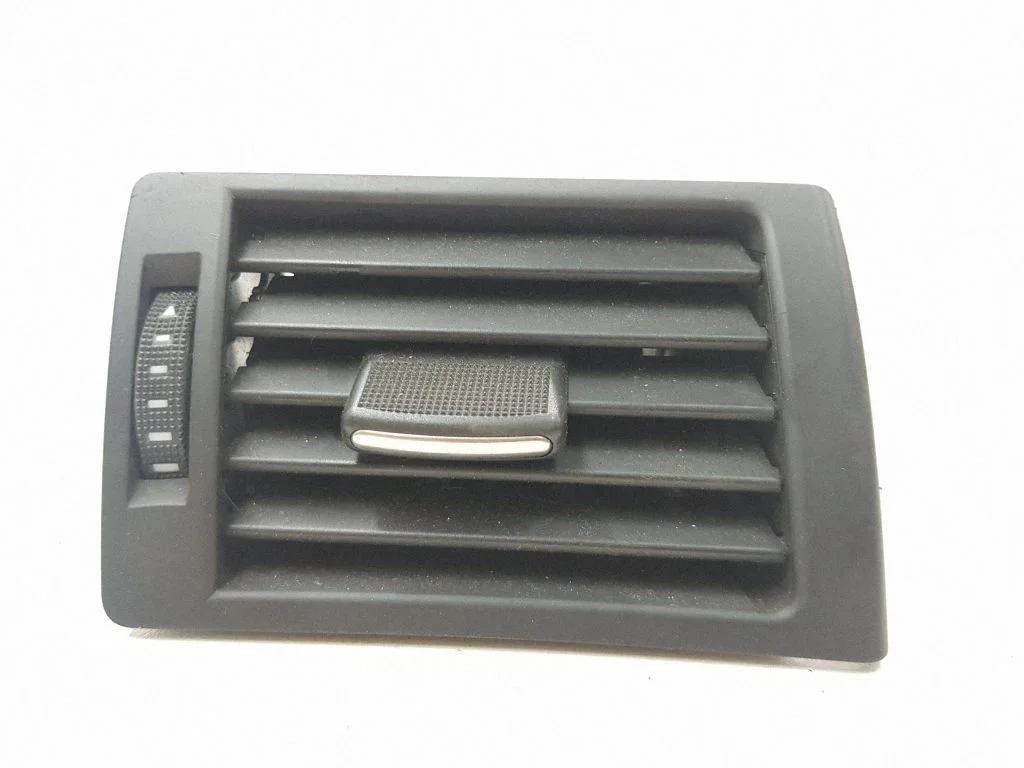 Dashboard side air vent grill/cover trim 8E0820902F