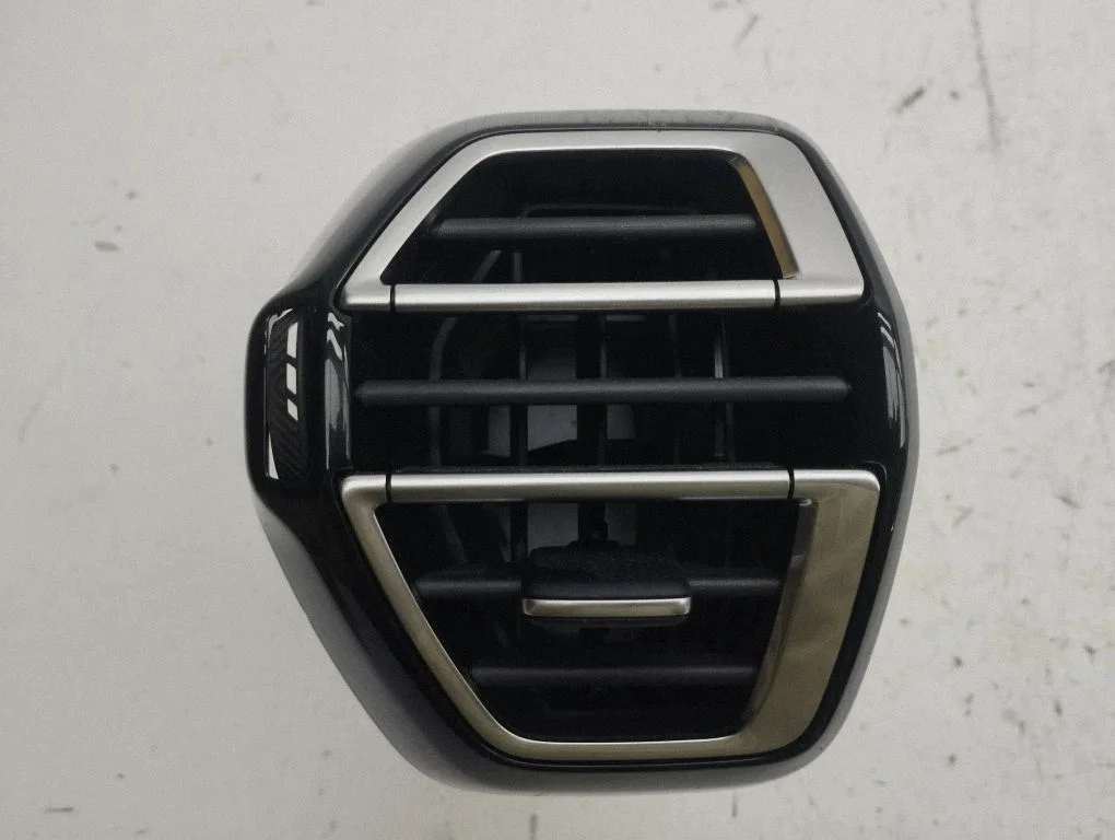 Dashboard side air vent grill/cover trim 9831805480