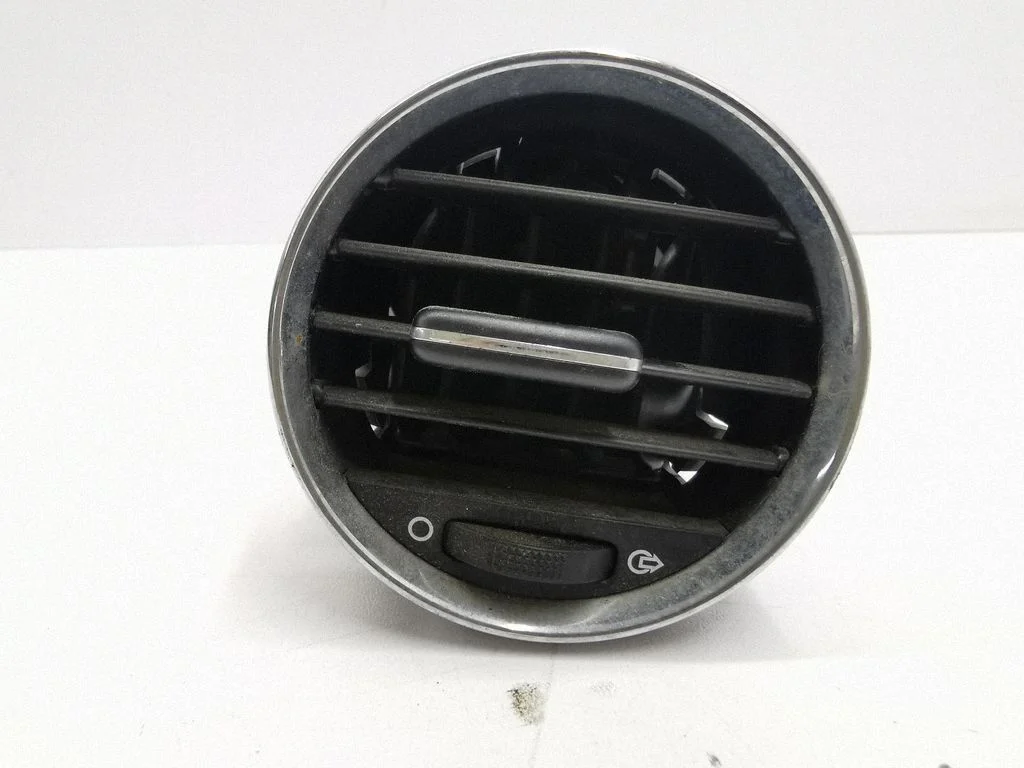 Dashboard side air vent grill/cover trim 9655994177