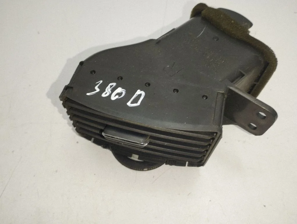 Dashboard side air vent grill/cover trim 5566064010