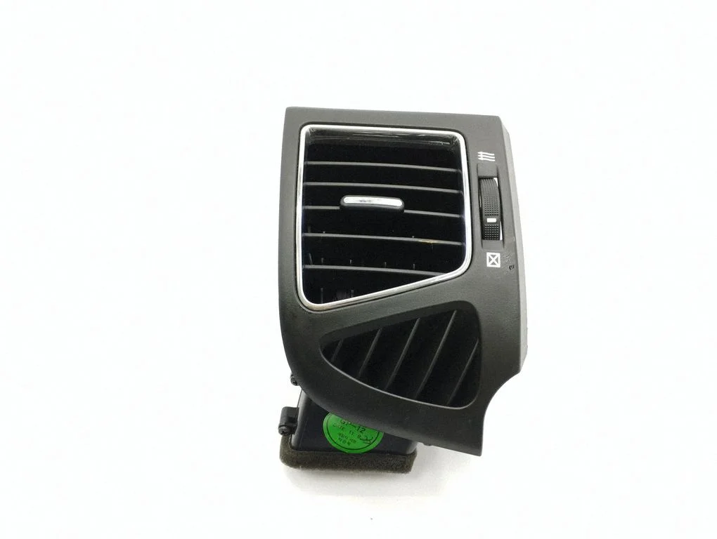 Dashboard side air vent grill/cover trim 96962075