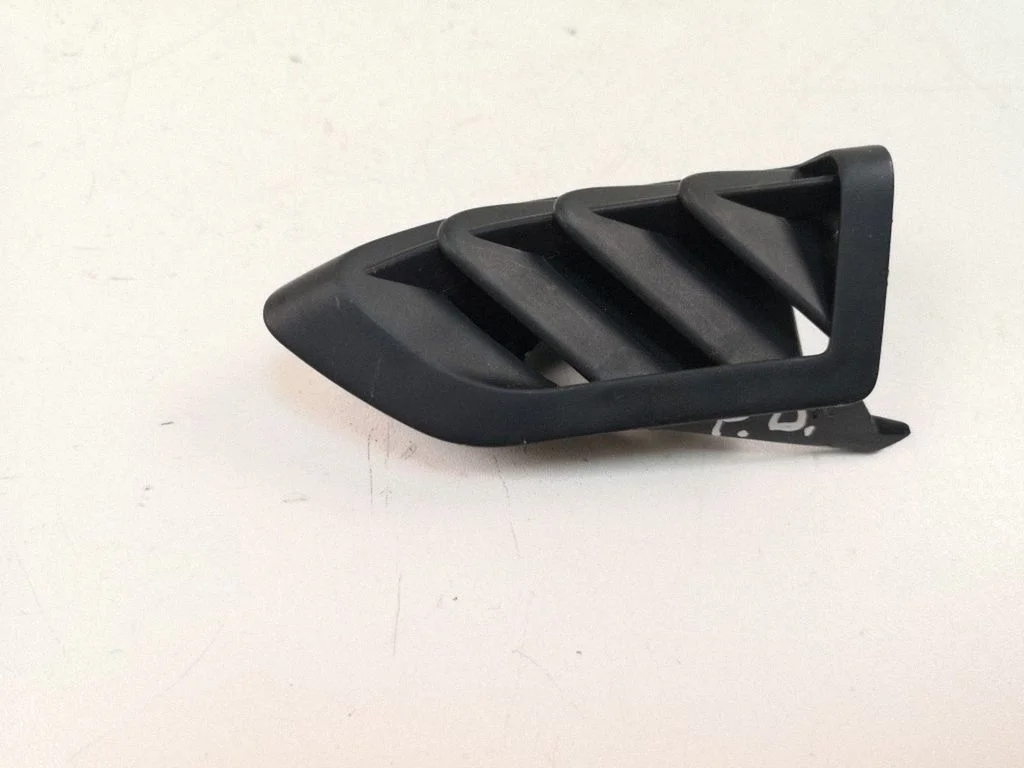 Dashboard side air vent grill/cover trim 9685094377