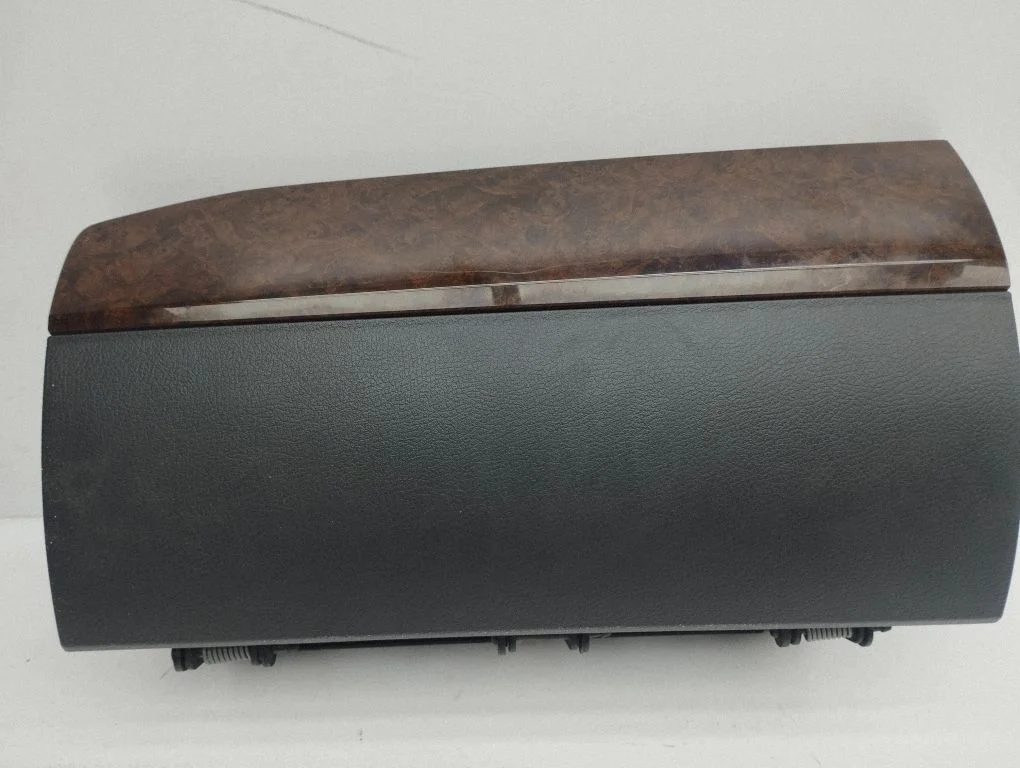 Glove box lid/cover 70860XDV
