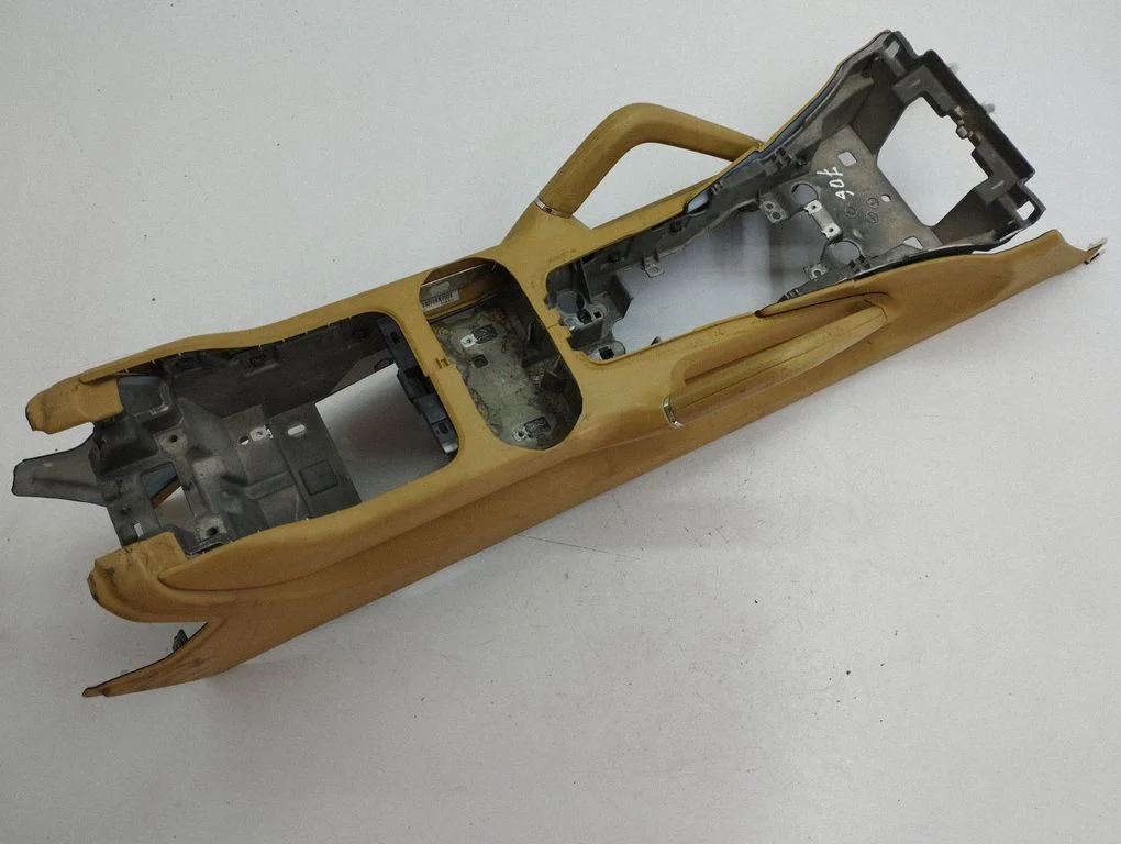 Center console – Porsche Cayenne (92A) (2010-2017)
