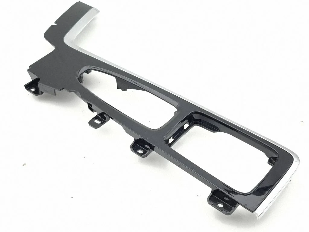 Gear shifter surround trim plastic 31417550