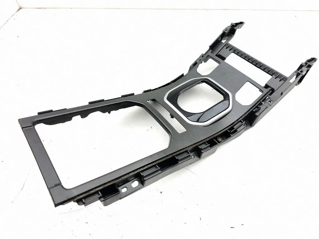 Gear shifter surround trim plastic BJ32045A66AAW