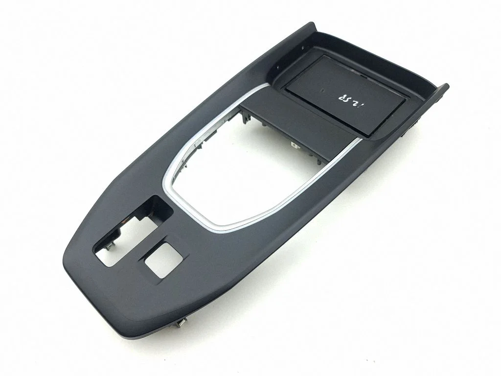 Pārnesumu pārslēga sviras apdare (plastmasas) 969366UN1C