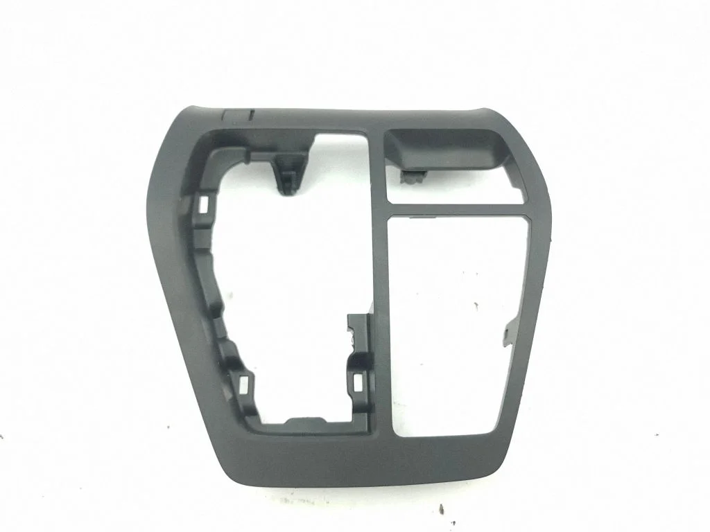 Käigukangi ümbrise viimistlus (plastik) 5880442480
