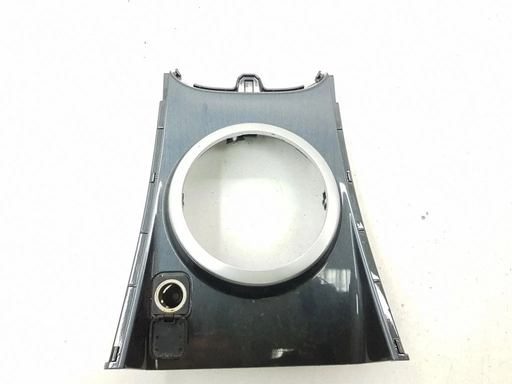 Gear shifter surround trim plastic EH1564341