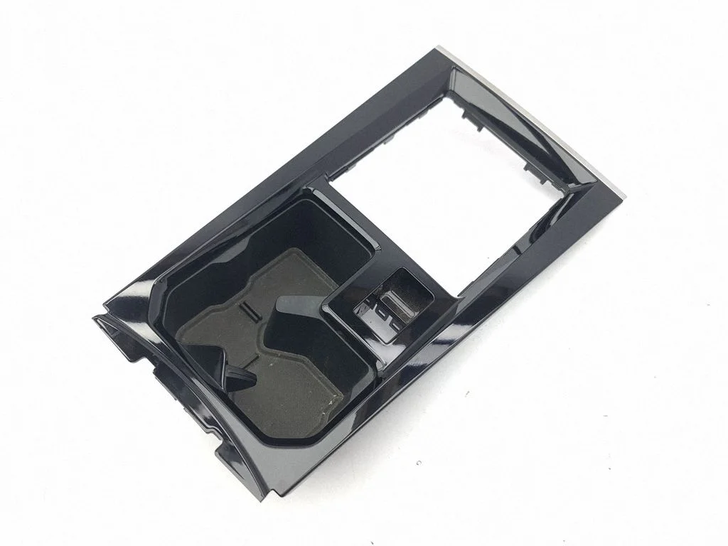 Gear shifter surround trim plastic 10232774