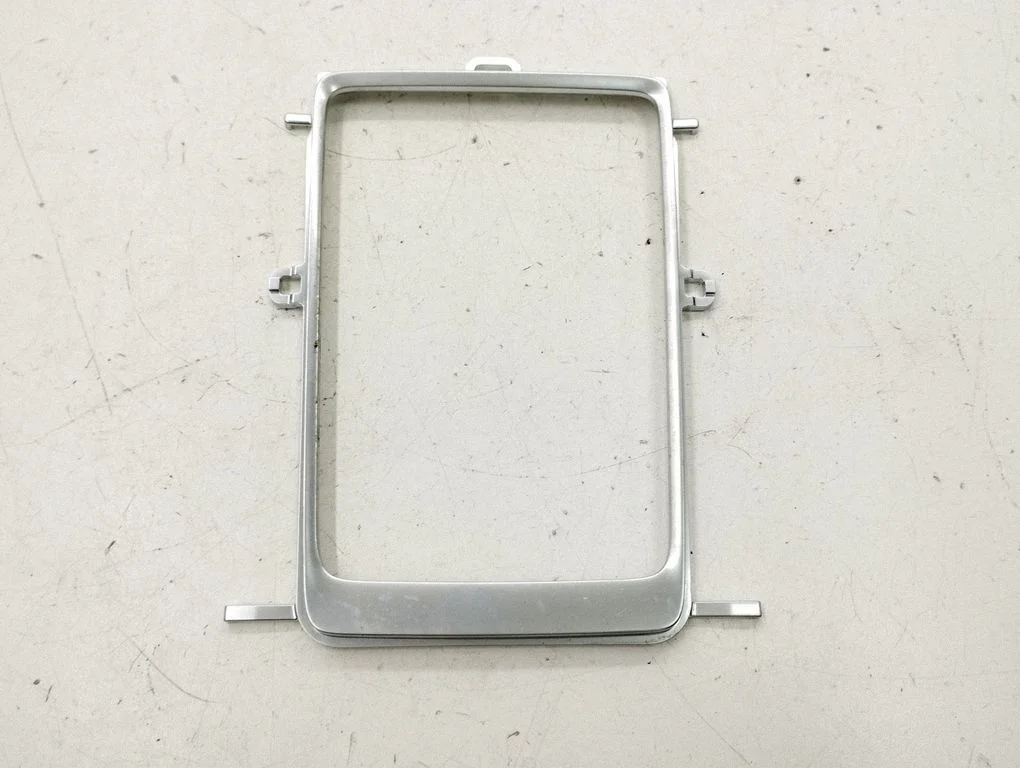 Gear shifter surround trim plastic 31267052