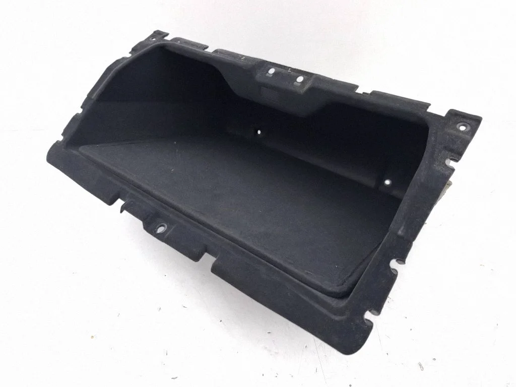 Glove box central console 84975CD000B