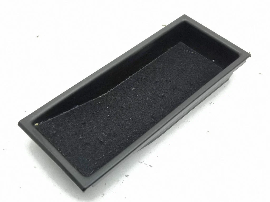 Keskkonsooli panipaik KD4564501