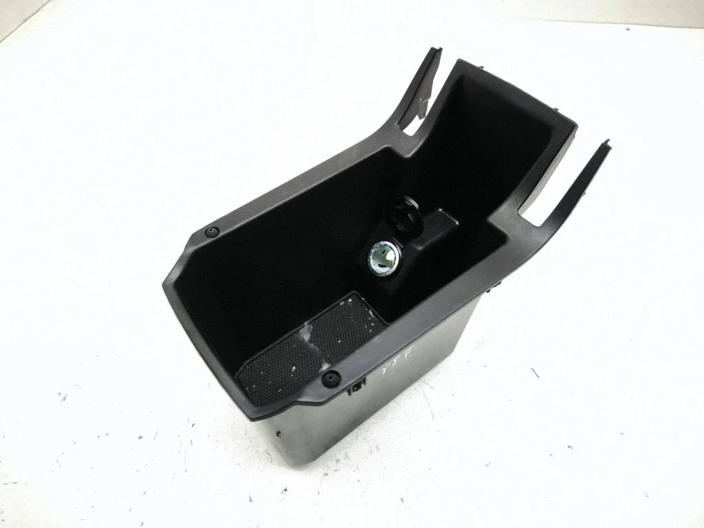Glove box central console 5FA858329