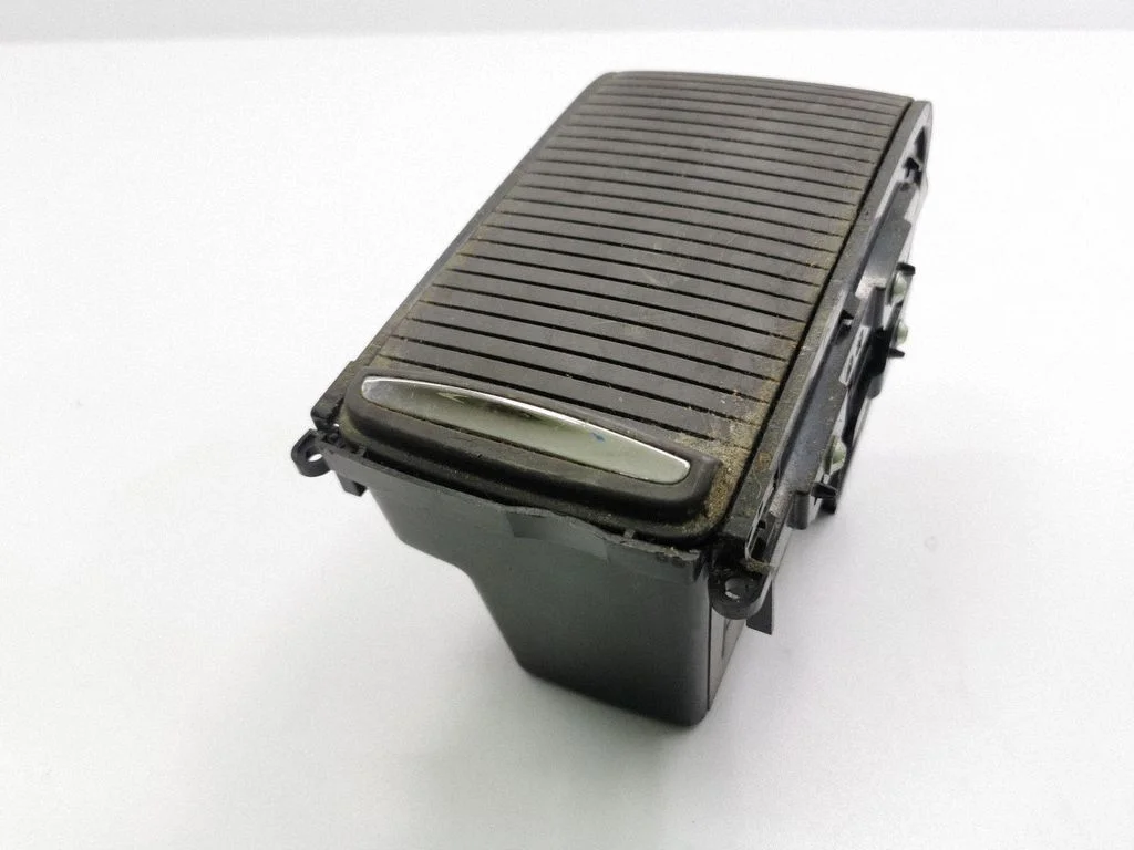 Glove box central console AVF45423